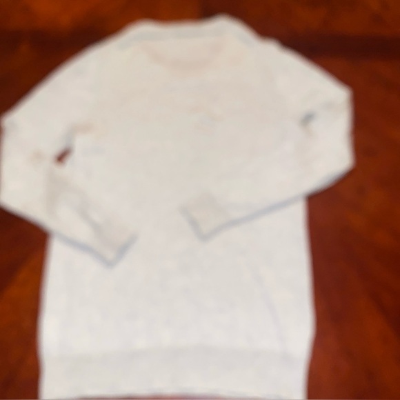 J.CREW Tippi Sweater With Embroidered red Lips S gray soft light Merino Wool - Picture 2 of 6